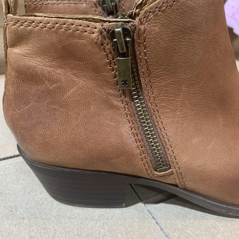 Lucky Brand LK Basel Brown Leather Ankle Booties Side Zip Block Heel Size 7
